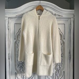 Kate C. Woman’s Sweater